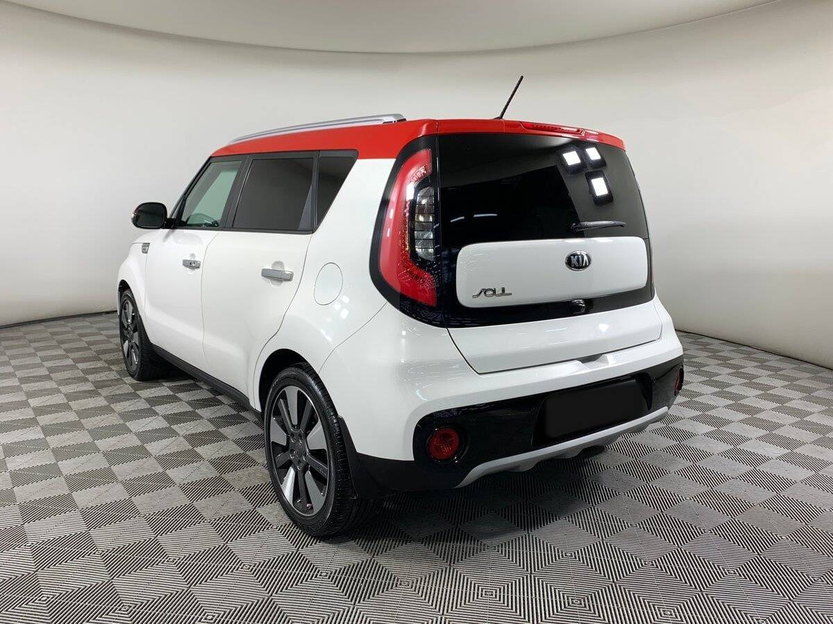 Купить Kia Soul с пробегом. Фото: #6