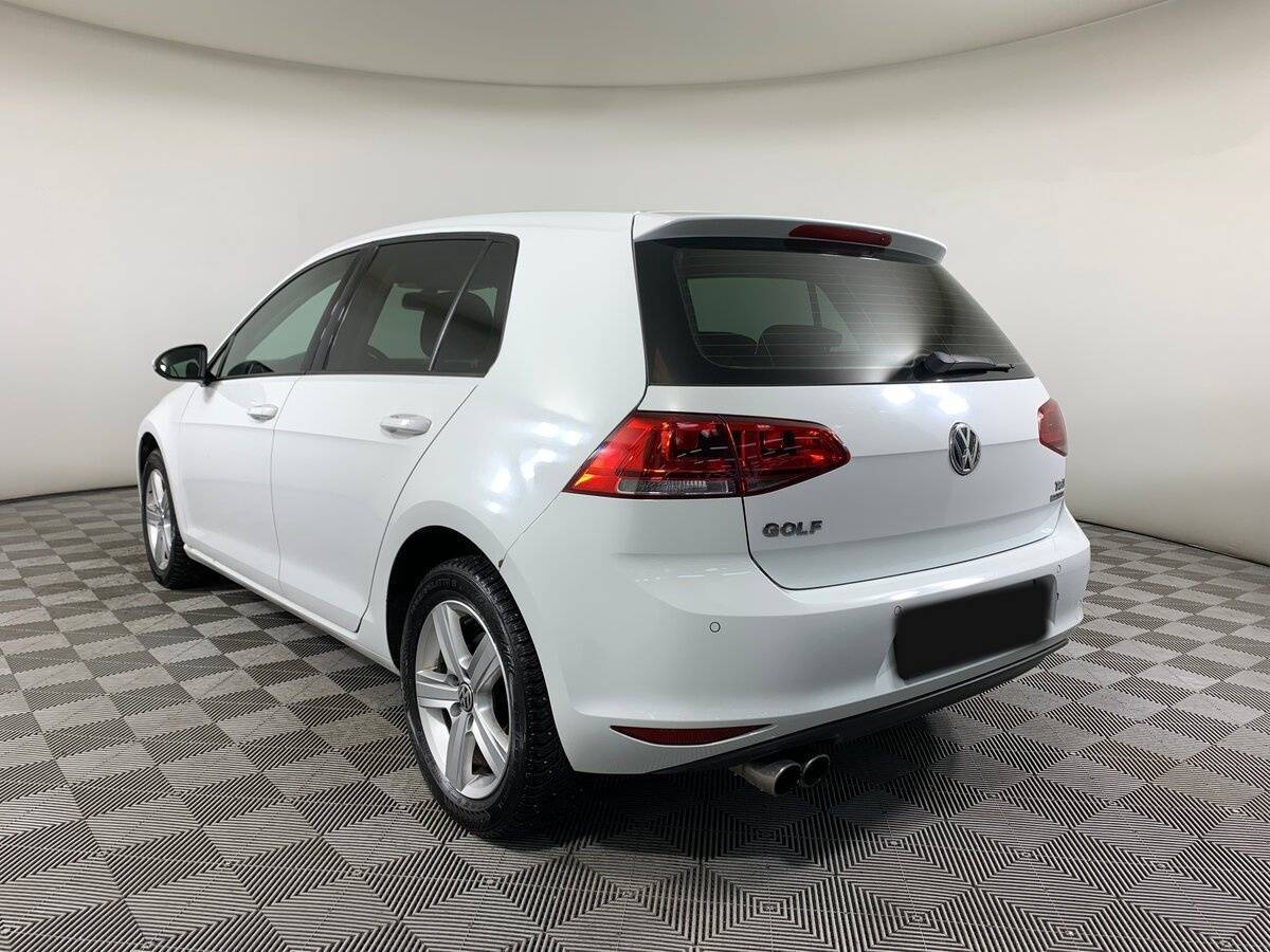 Купить Volkswagen Golf с пробегом. Фото: #6