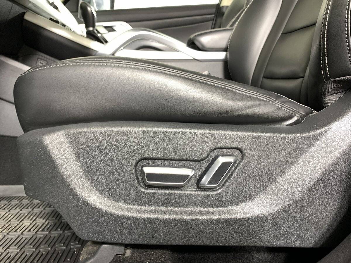 Купить Geely Atlas с пробегом. Фото: #15