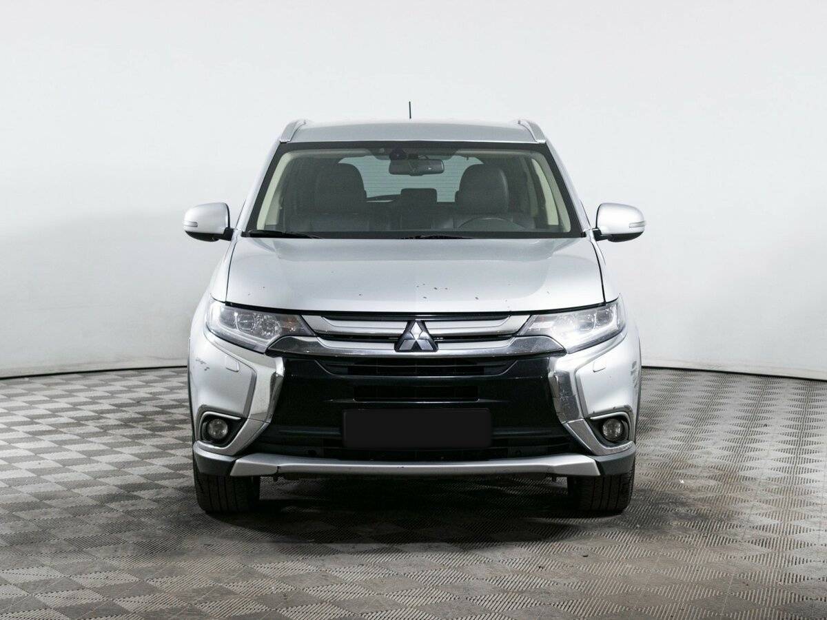 Купить Mitsubishi Outlander с пробегом. Фото: #1
