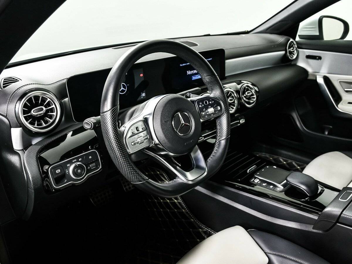 Купить Mercedes-Benz CLA с пробегом. Фото: #12
