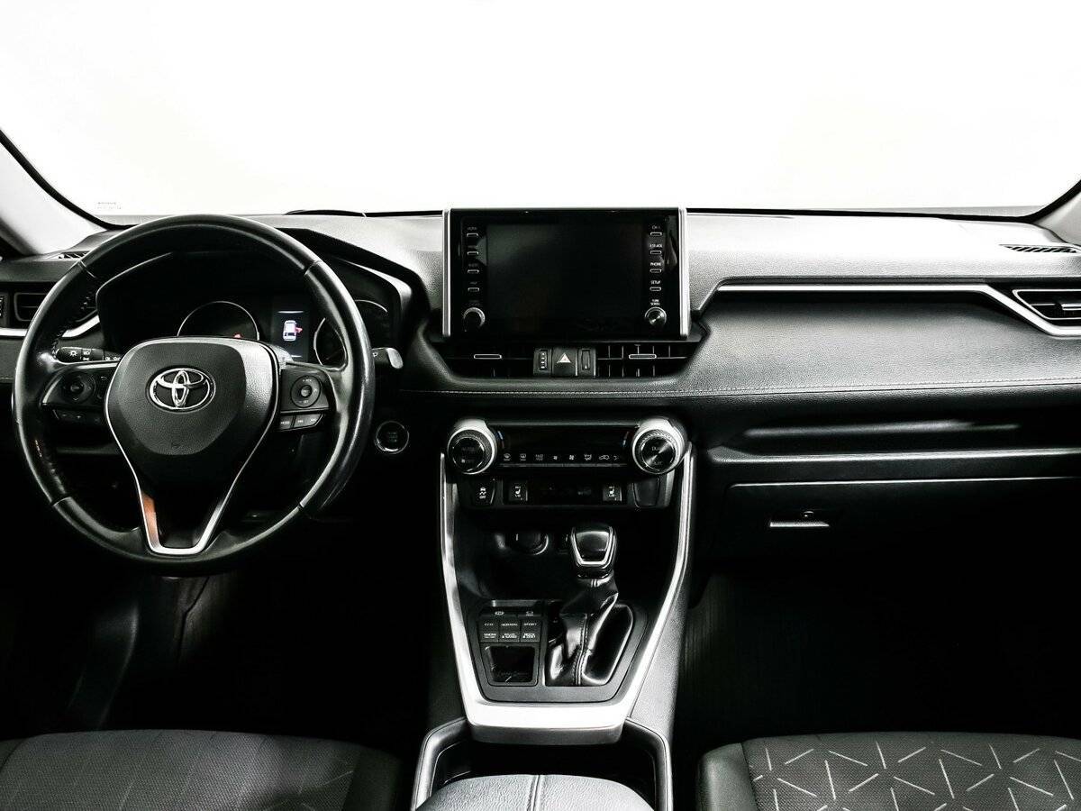 Купить Toyota RAV4 с пробегом. Фото: #10