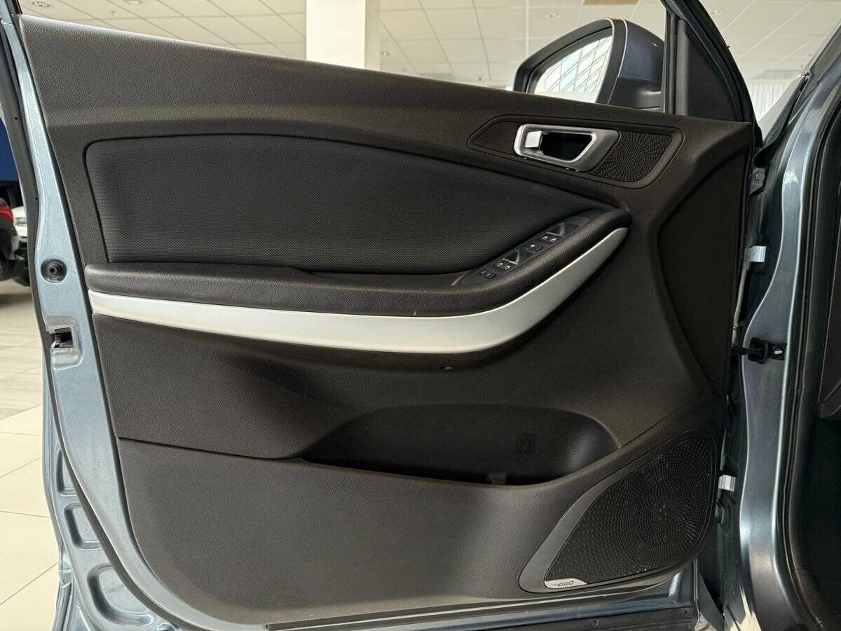 Купить Chery Tiggo 7 с пробегом. Фото: #10