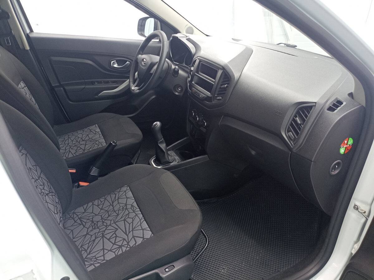 Купить Lada (ВАЗ) XRAY с пробегом. Фото: #10