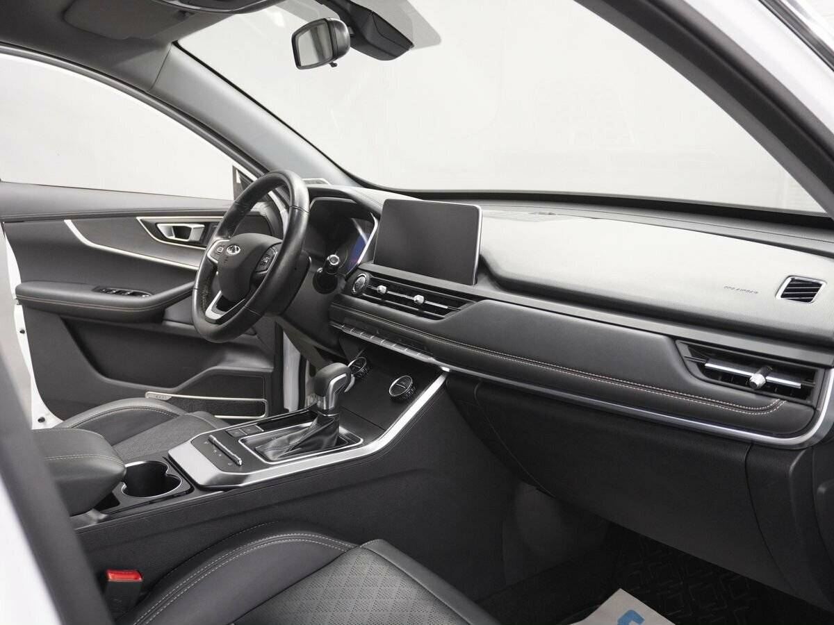 Купить Chery Tiggo 8 с пробегом. Фото: #11