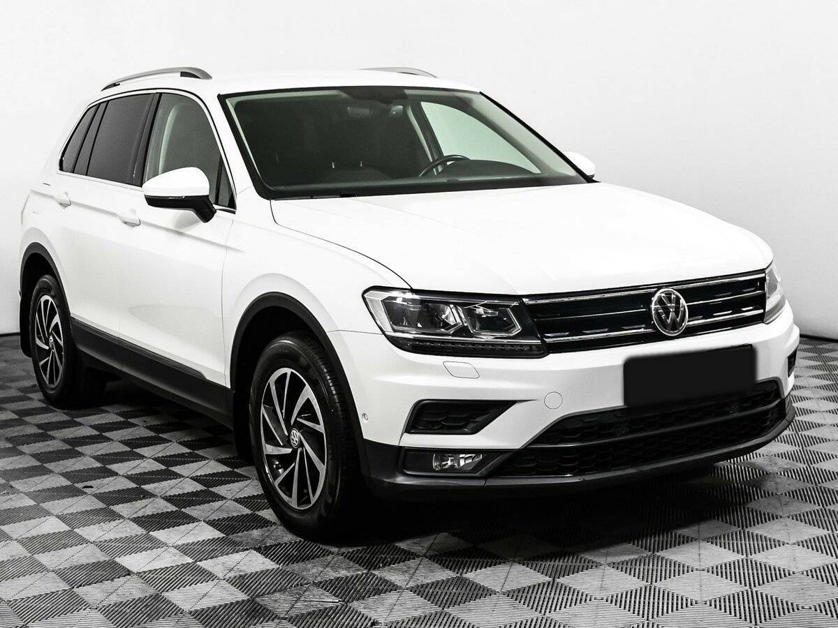 Купить Volkswagen Tiguan с пробегом. Фото: #2