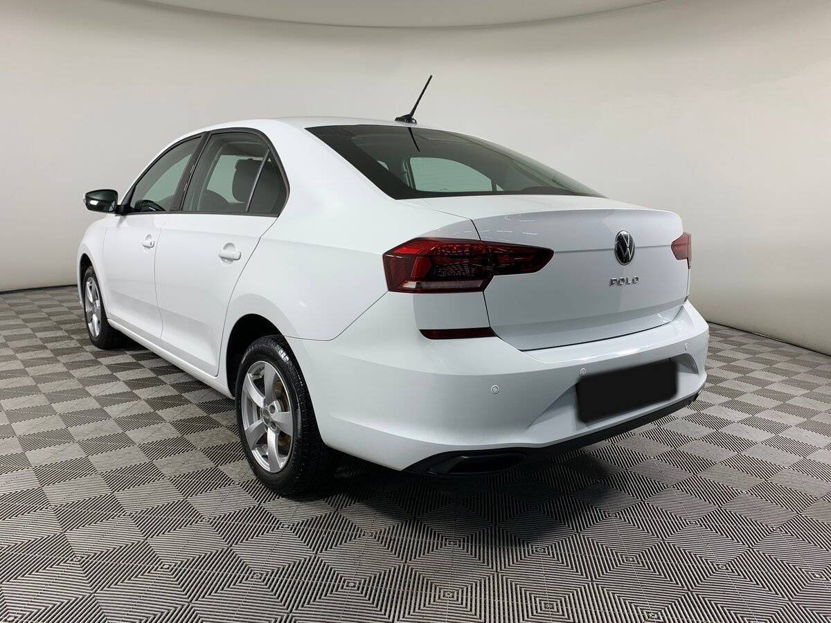 Купить Volkswagen Polo с пробегом. Фото: #6