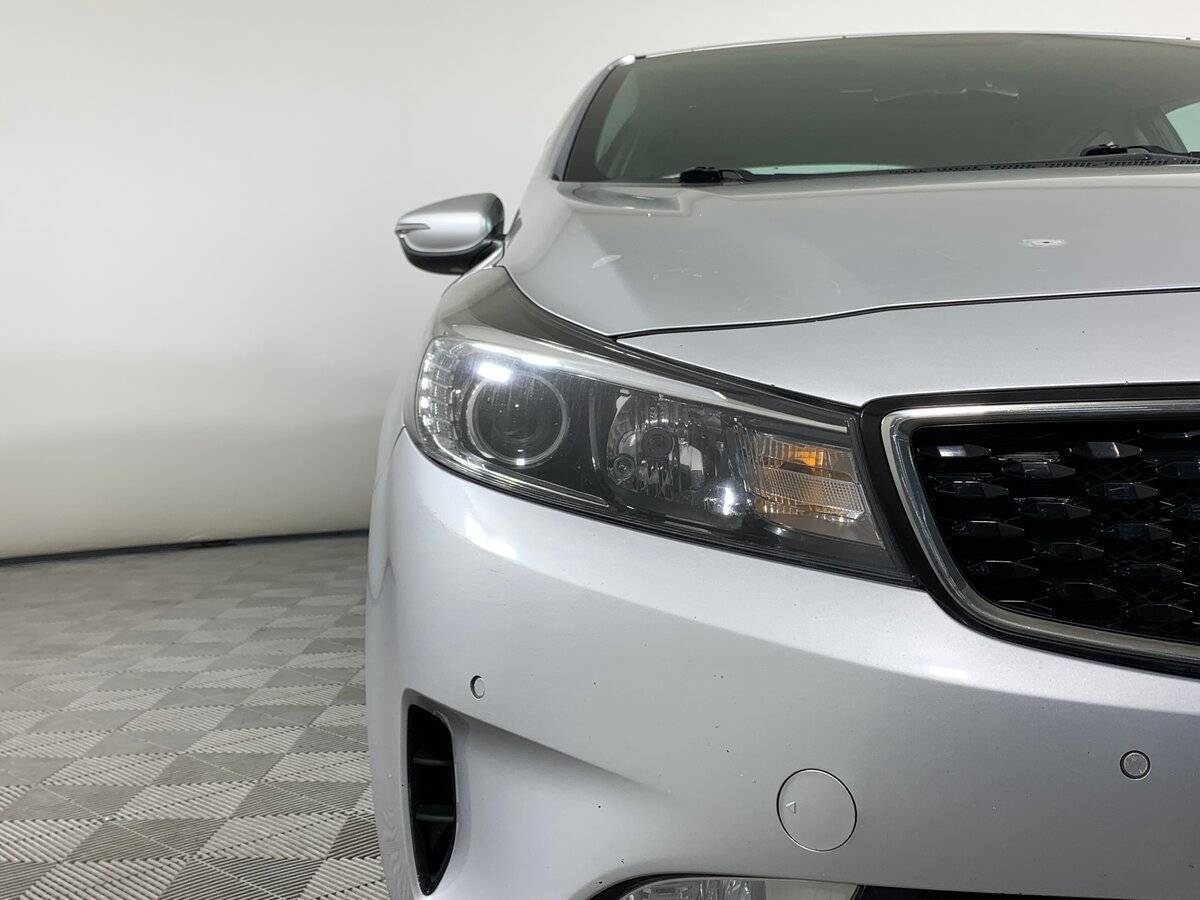 Купить Kia Cerato с пробегом. Фото: #9