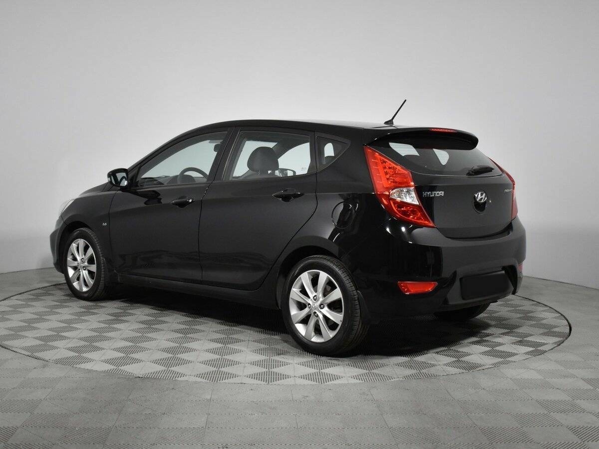 Купить Hyundai Solaris с пробегом. Фото: #6