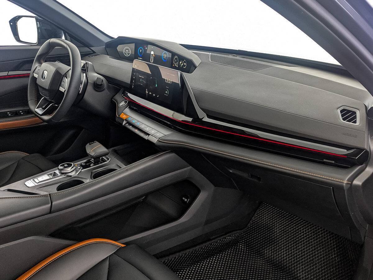 Купить Changan UNI-V с пробегом. Фото: #12