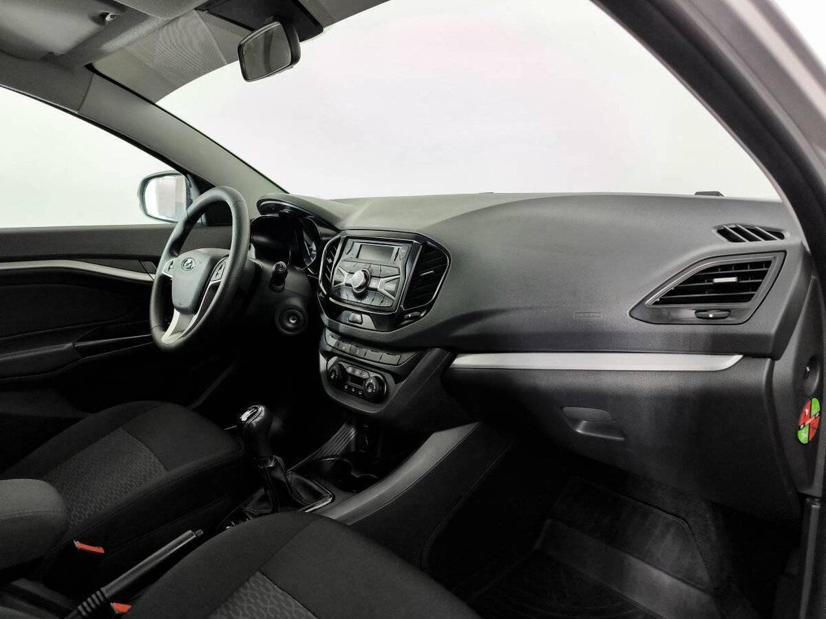 Купить Lada (ВАЗ) Vesta с пробегом. Фото: #10