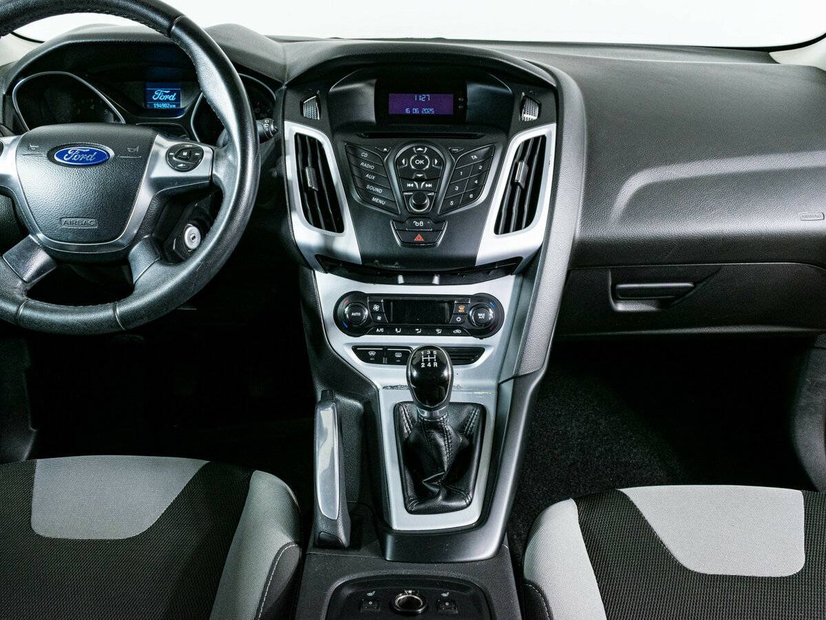 Купить Ford Focus с пробегом. Фото: #10