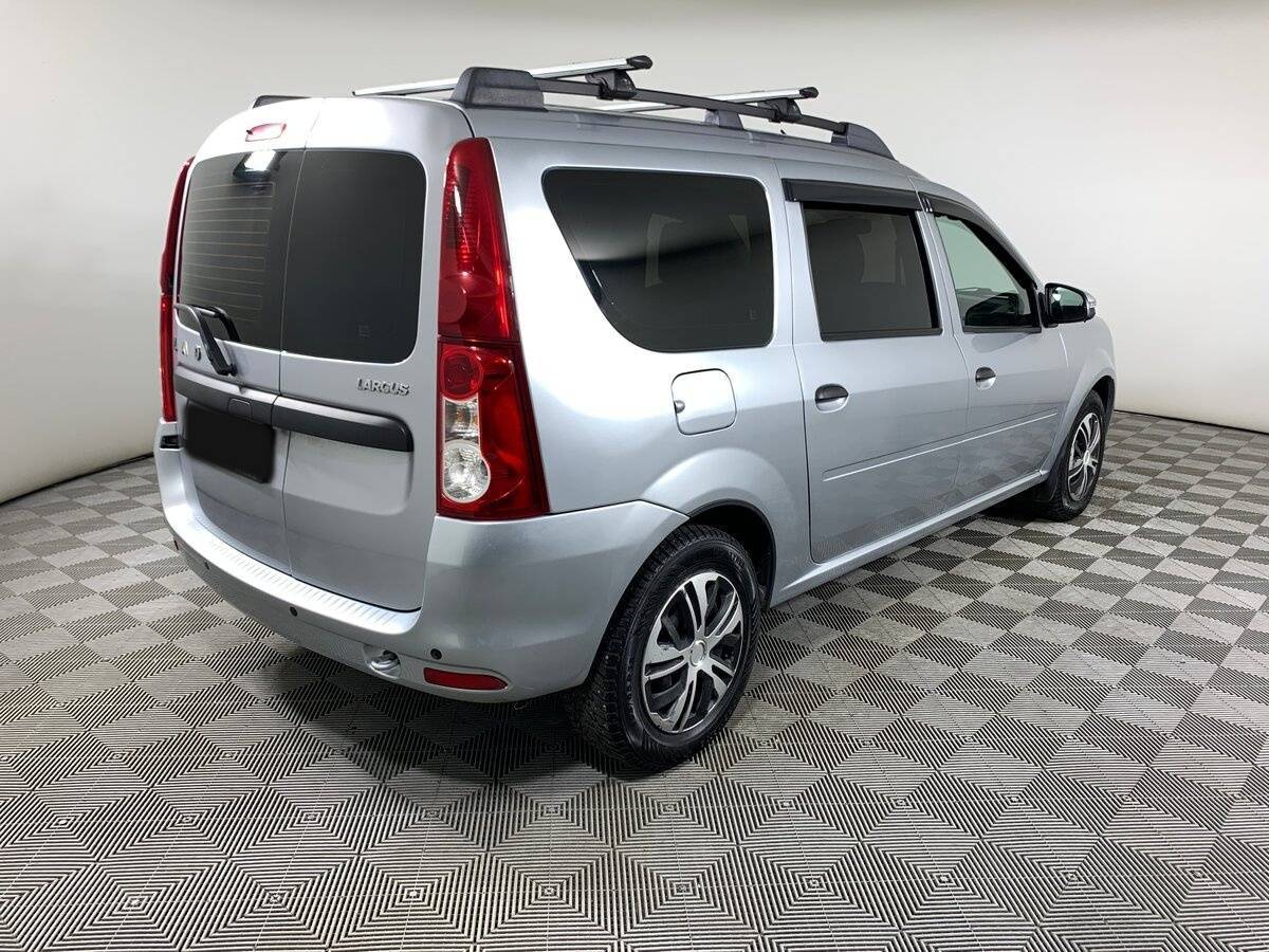 Купить Lada (ВАЗ) Largus с пробегом. Фото: #4