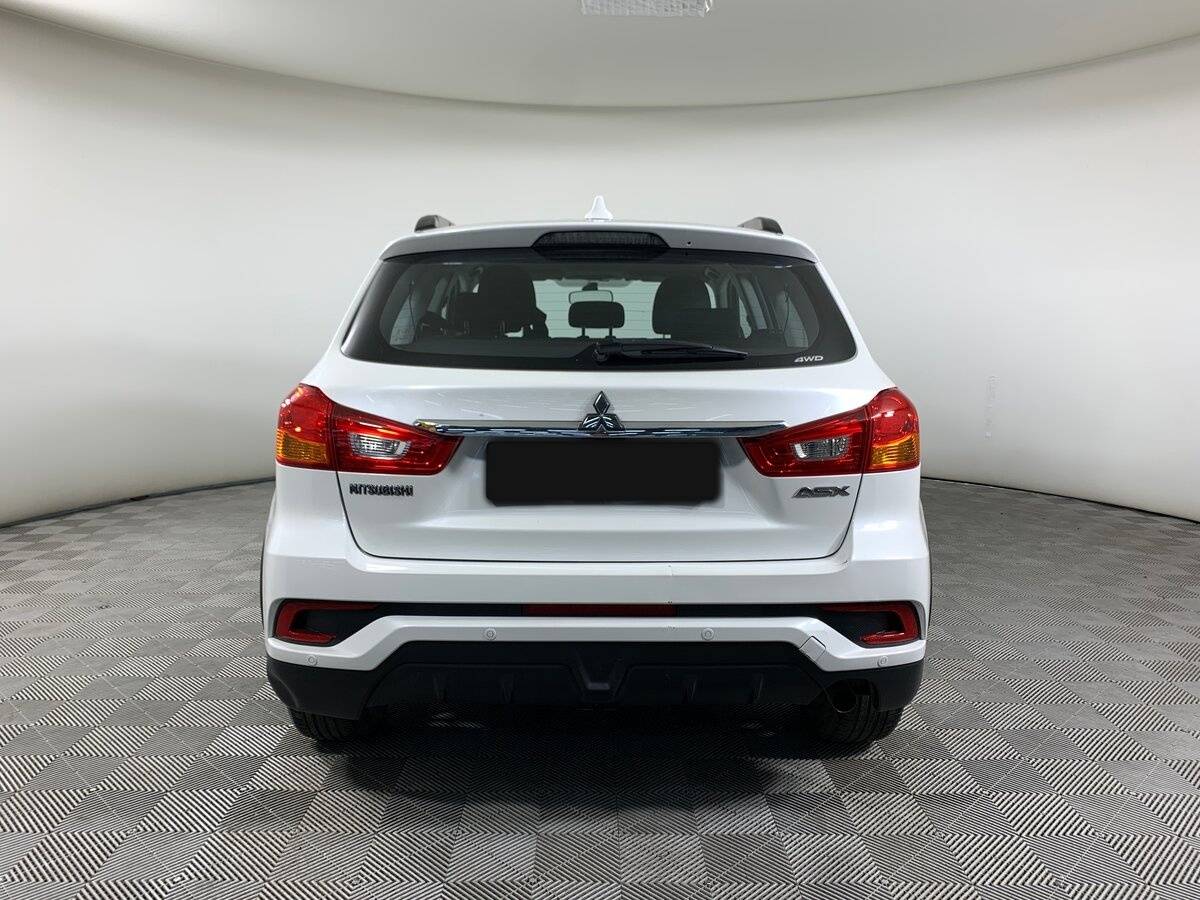 Купить Mitsubishi ASX с пробегом. Фото: #5