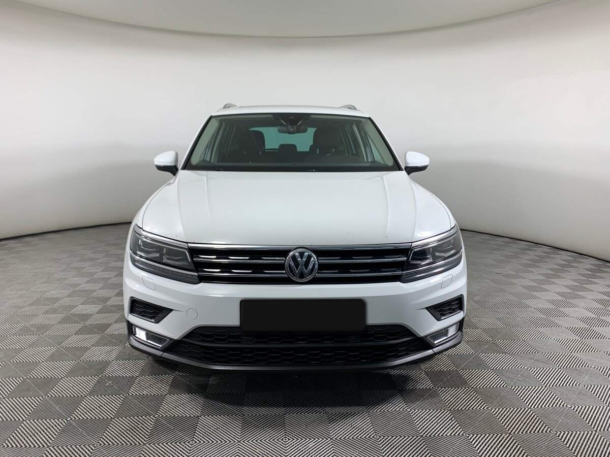 Купить Volkswagen Tiguan с пробегом. Фото: #1