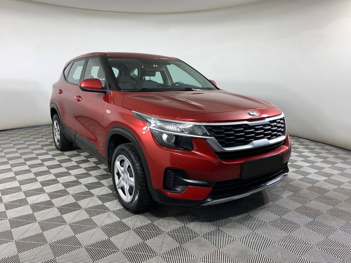 Купить Kia Seltos с пробегом. Фото: #2