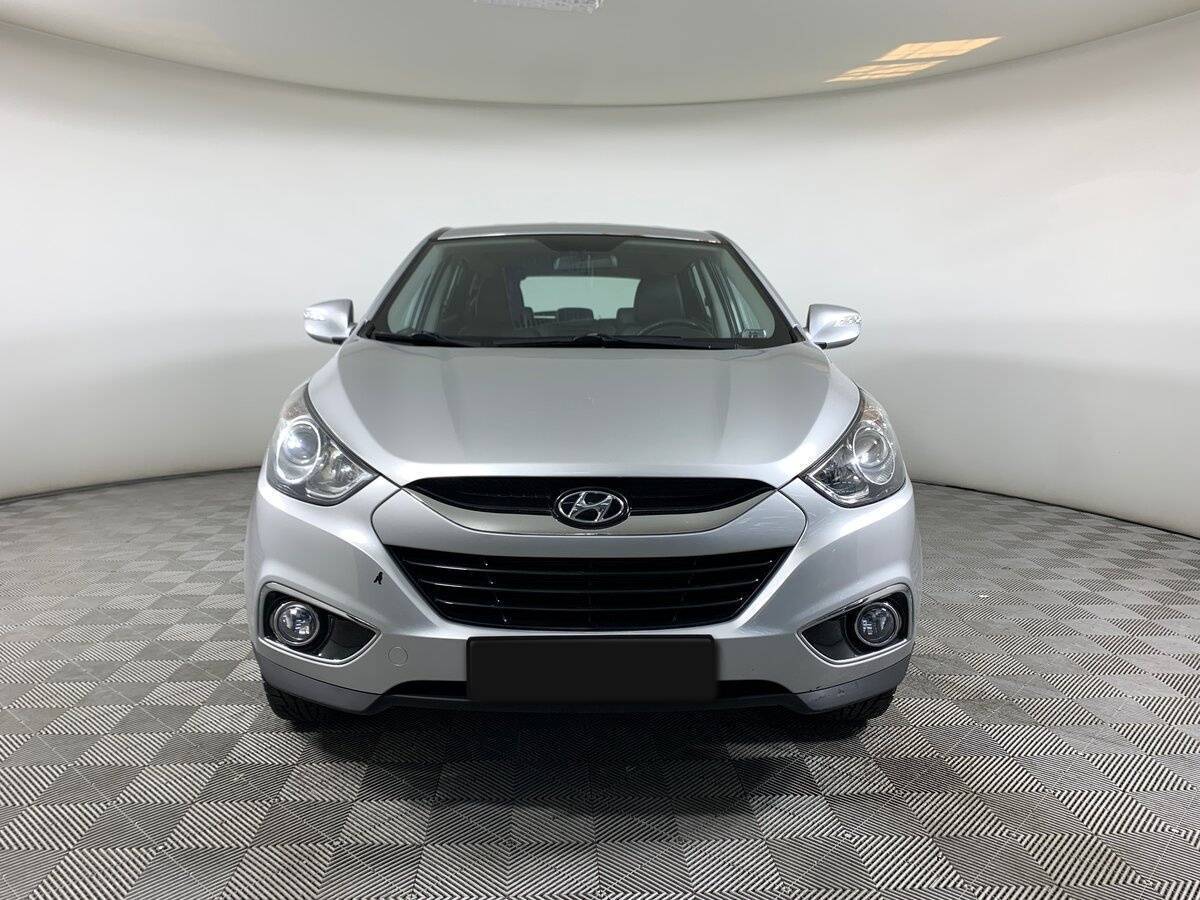 Купить Hyundai ix35 с пробегом. Фото: #1