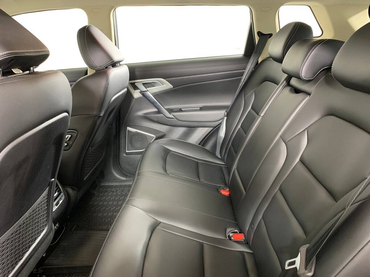 Купить Geely Atlas с пробегом. Фото: #17