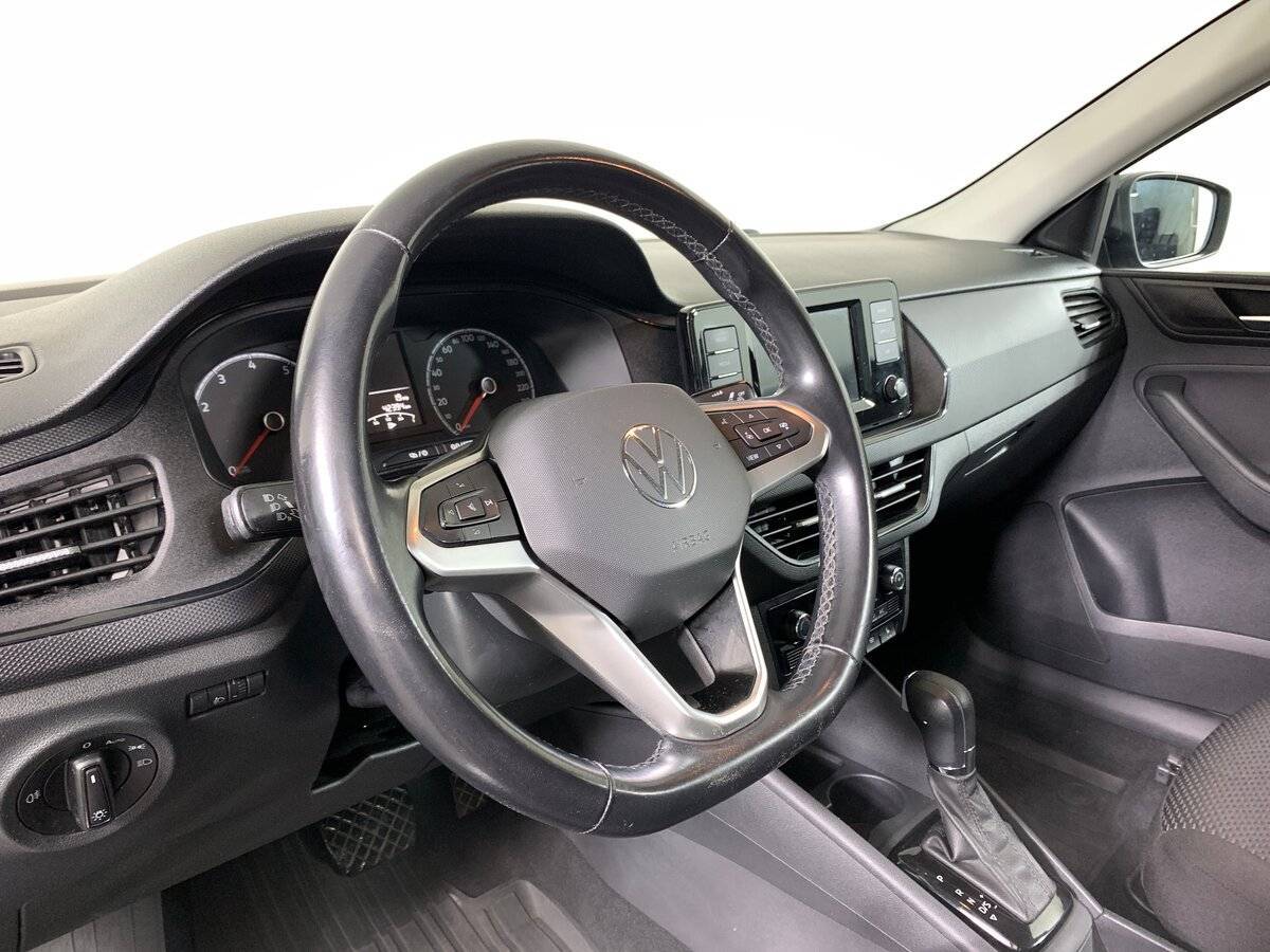 Купить Volkswagen Polo с пробегом. Фото: #10