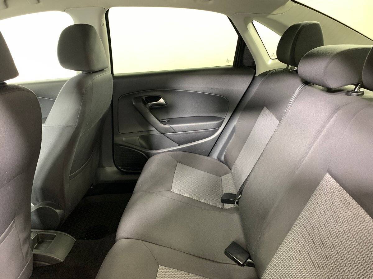 Купить Volkswagen Polo с пробегом. Фото: #17