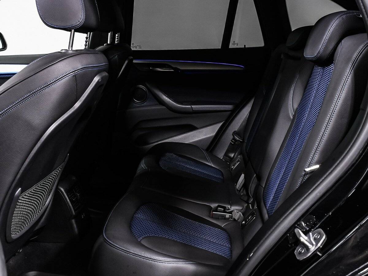 Купить BMW X1 с пробегом. Фото: #13