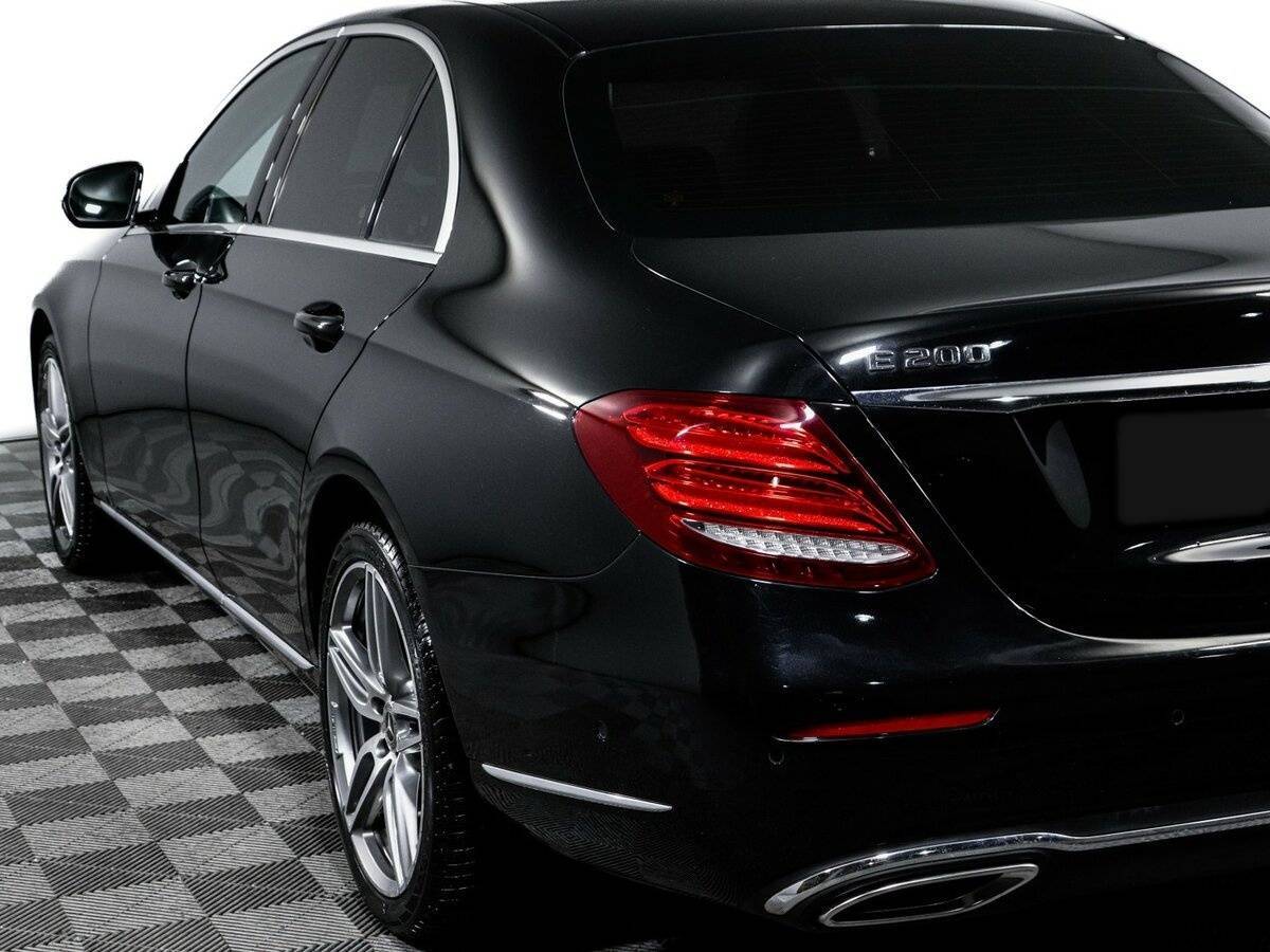 Купить Mercedes-Benz E-Класс с пробегом. Фото: #17