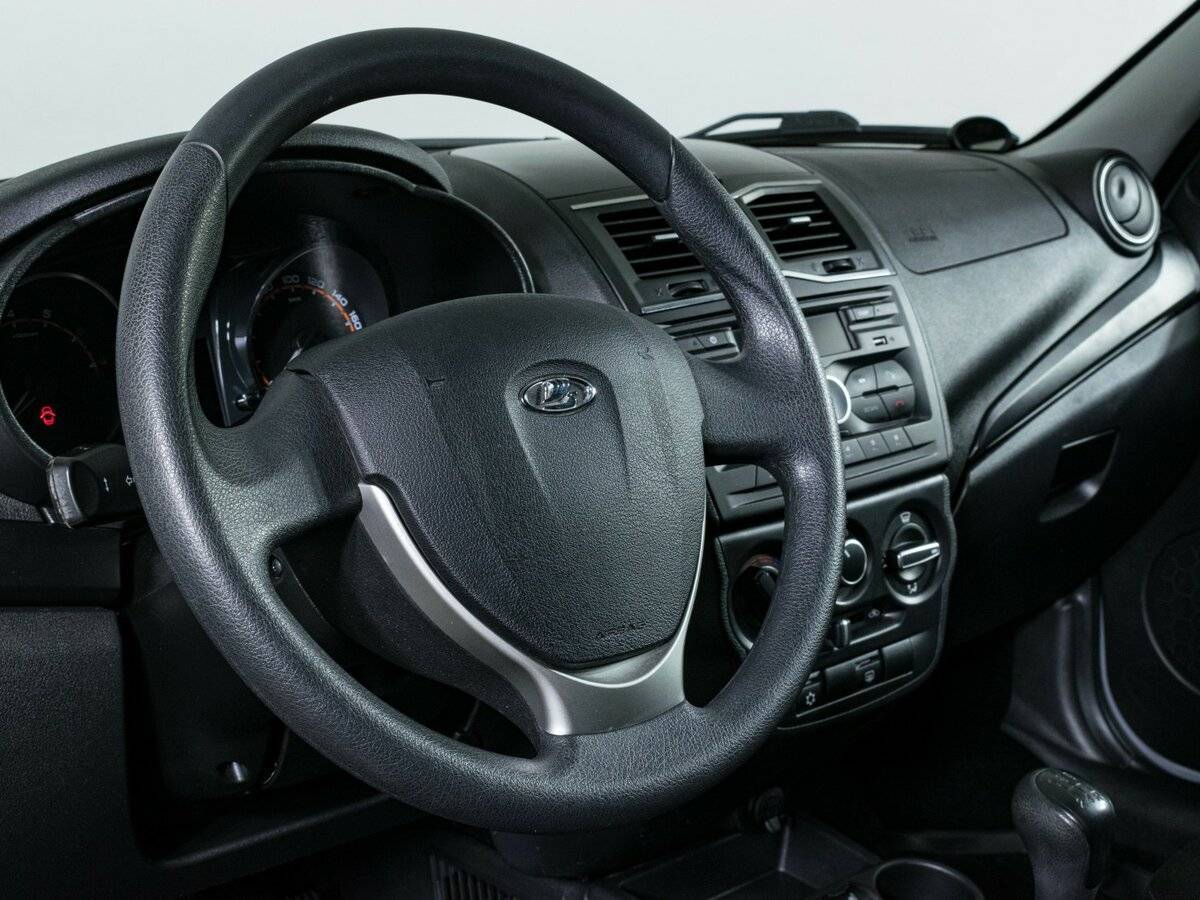 Купить Lada (ВАЗ) Granta с пробегом. Фото: #13