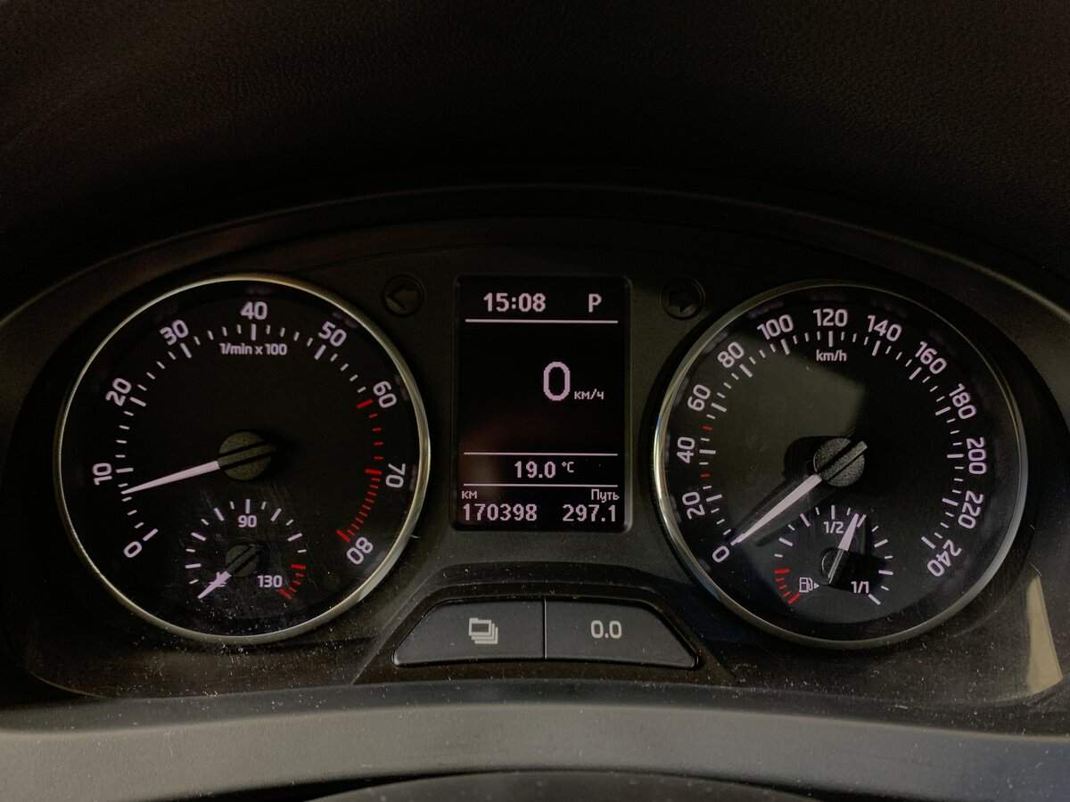 Купить Skoda Rapid с пробегом. Фото: #13