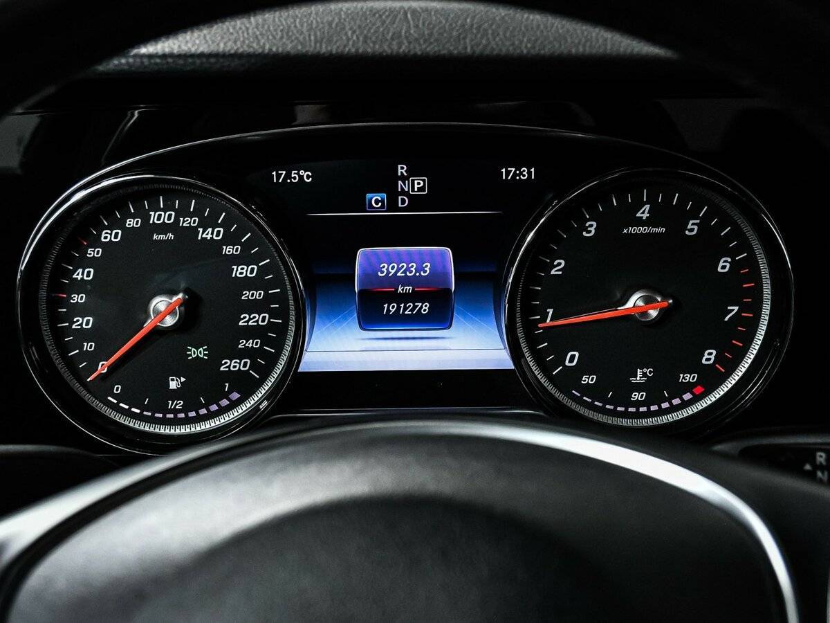 Купить Mercedes-Benz E-Класс с пробегом. Фото: #9