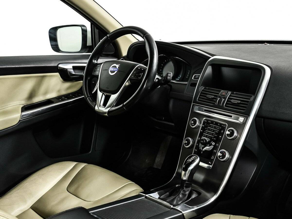 Купить Volvo XC60 с пробегом. Фото: #8