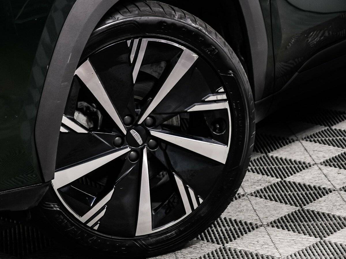 Купить Geely Atlas с пробегом. Фото: #13