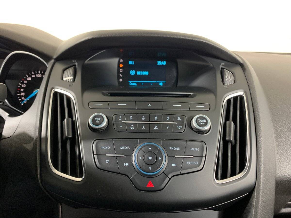 Купить Ford Focus с пробегом. Фото: #14
