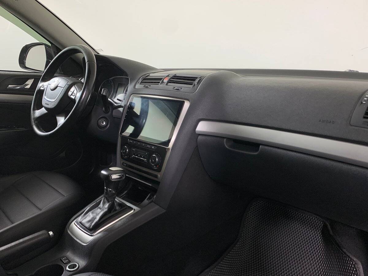 Купить Skoda Octavia с пробегом. Фото: #12