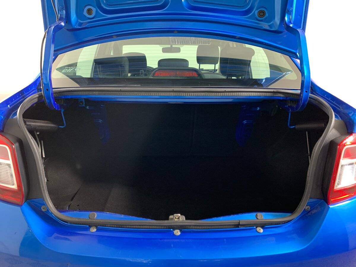 Купить Renault Logan с пробегом. Фото: #18