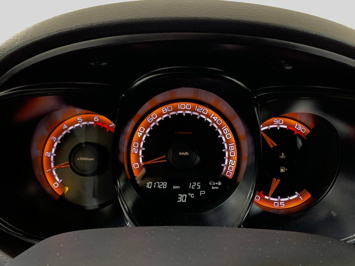 Купить Lada (ВАЗ) Vesta с пробегом. Фото: #13