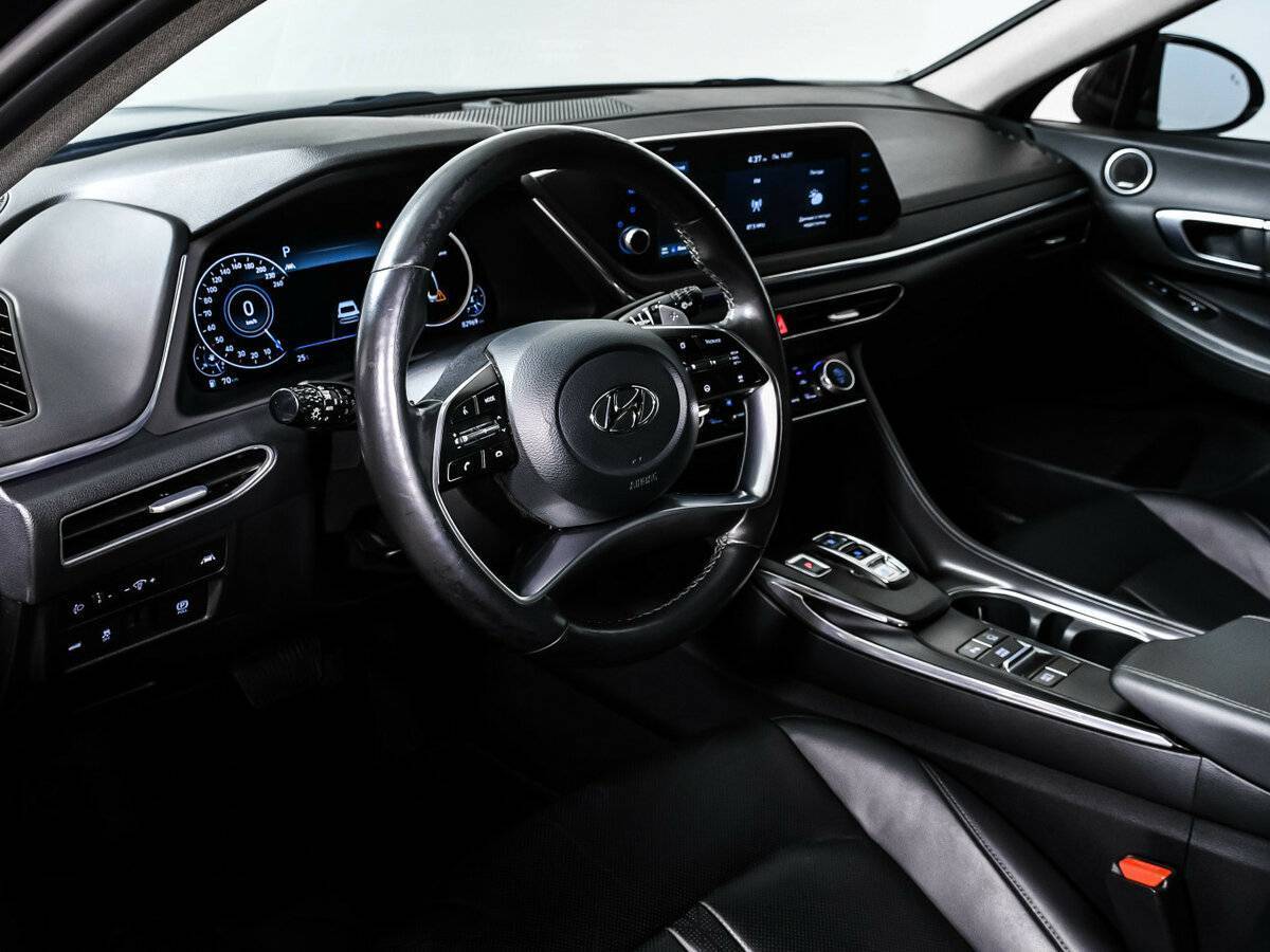 Купить Hyundai Sonata с пробегом. Фото: #11