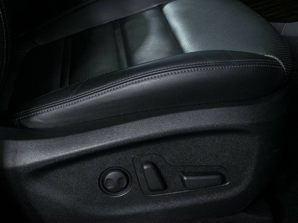 Купить Kia Sorento с пробегом. Фото: #23