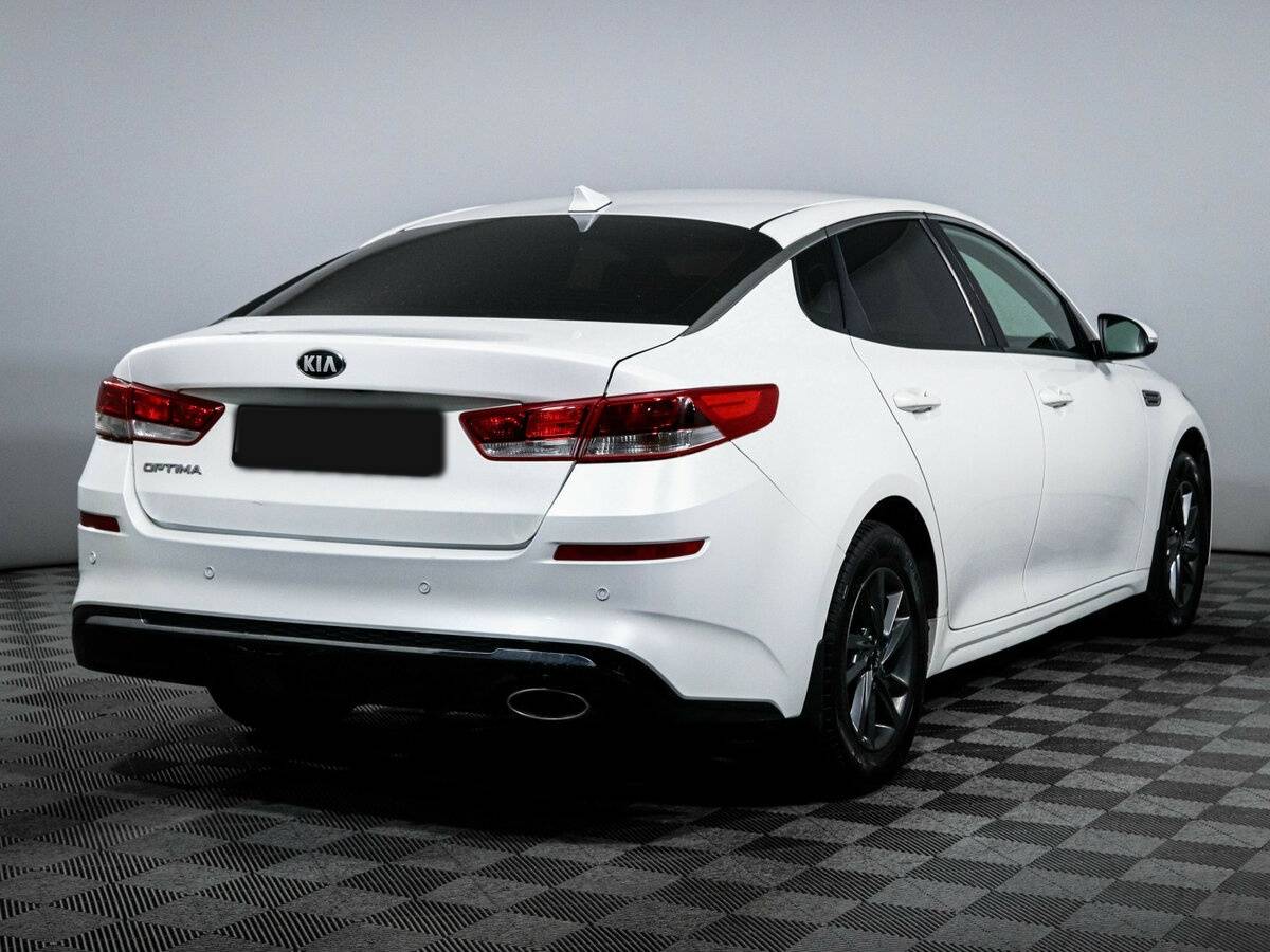 Купить Kia Optima с пробегом. Фото: #4