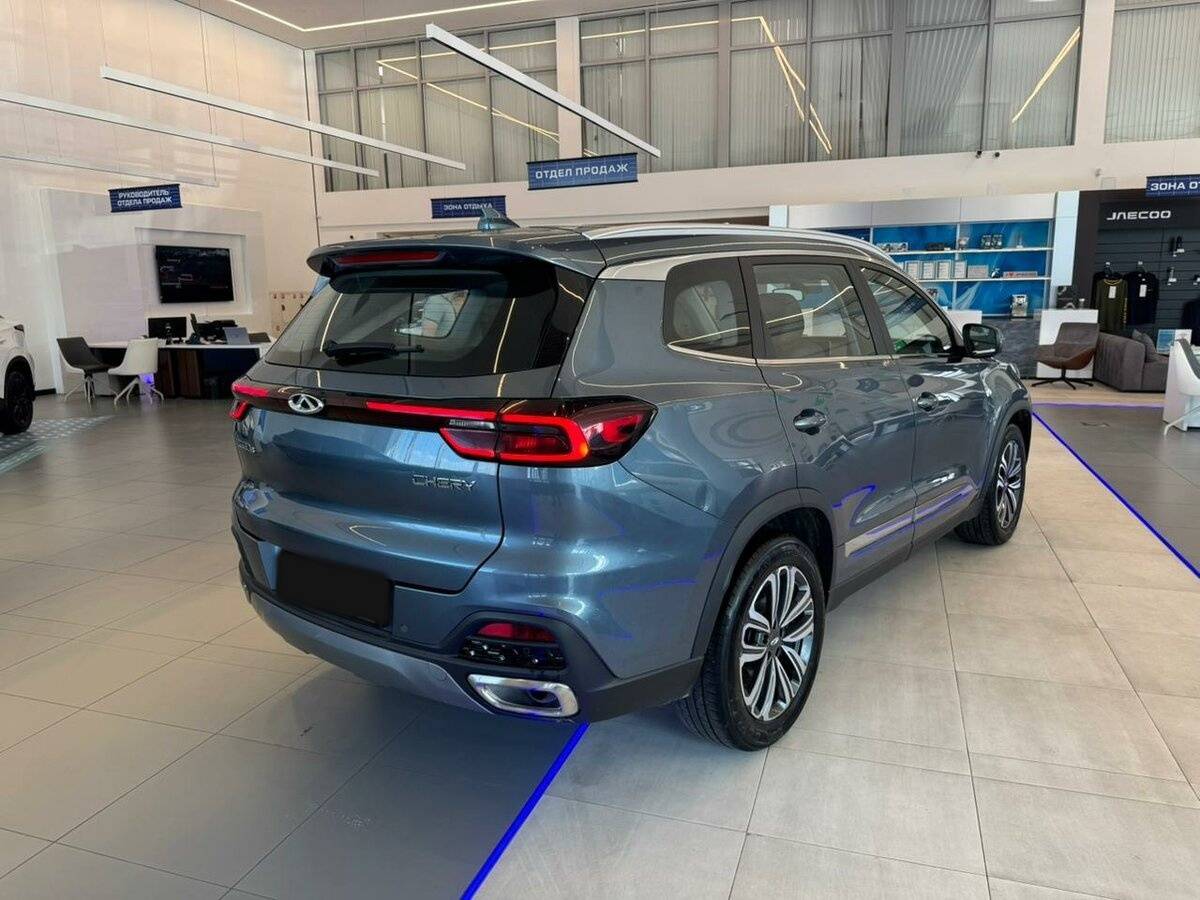 Купить Chery Tiggo 8 с пробегом. Фото: #4