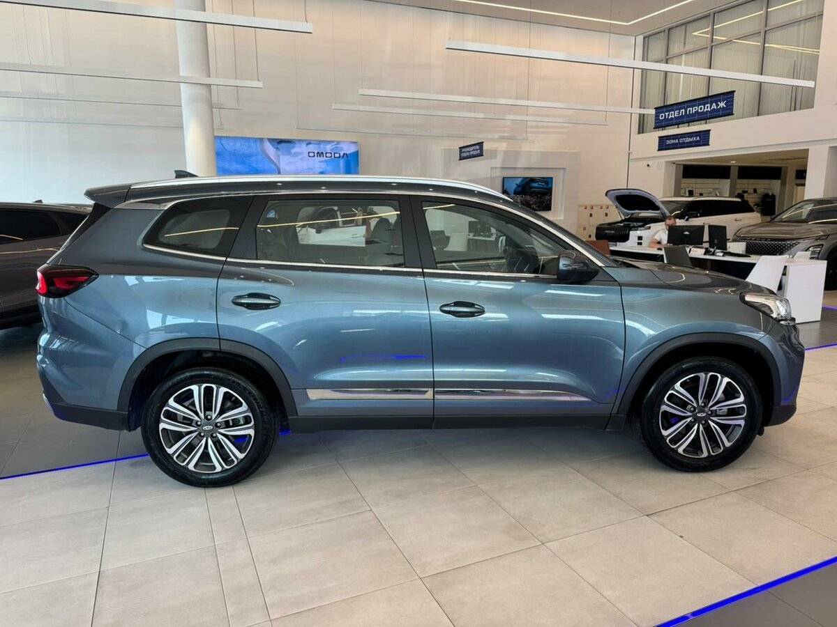 Купить Chery Tiggo 8 с пробегом. Фото: #5