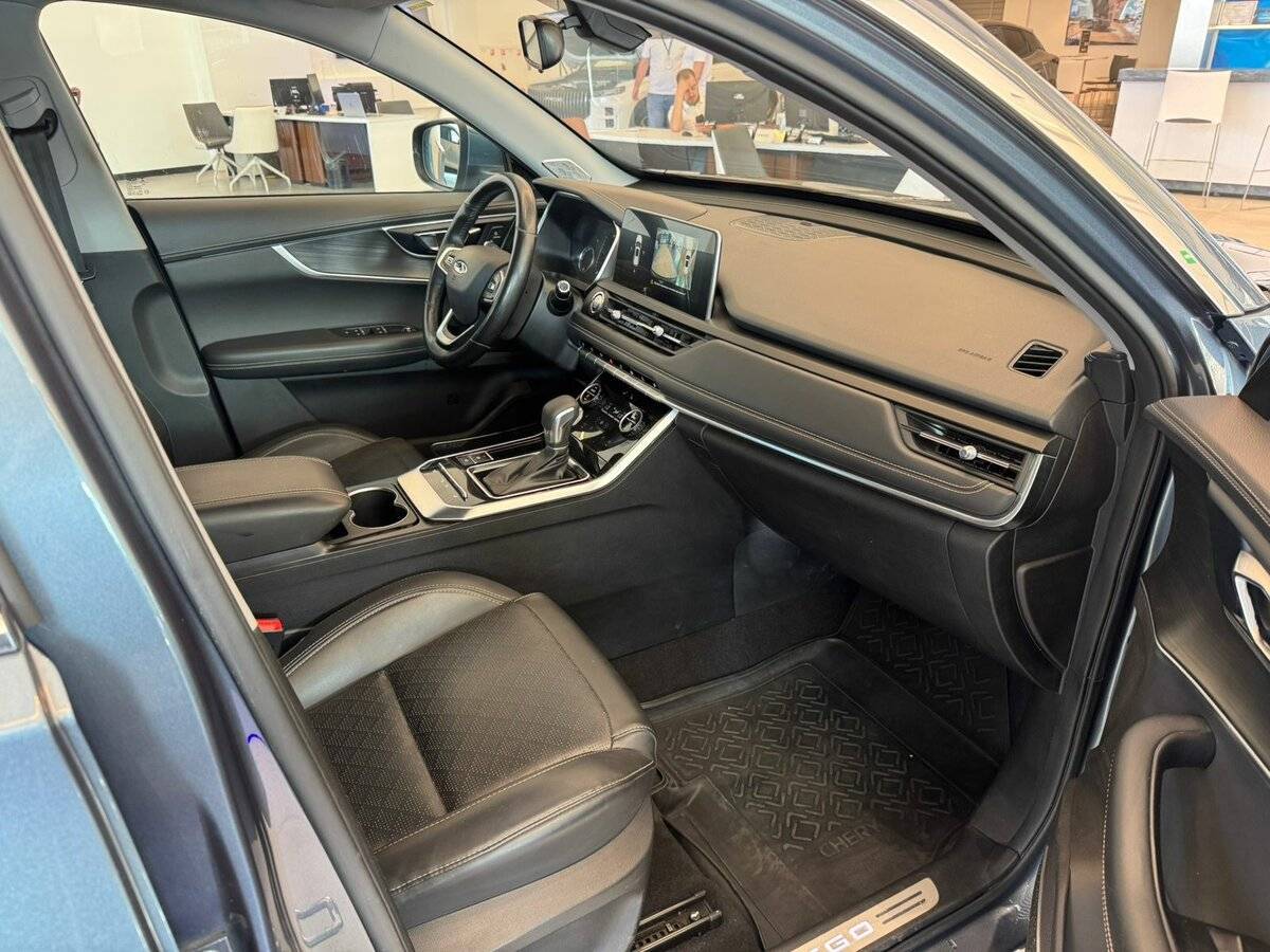 Купить Chery Tiggo 8 с пробегом. Фото: #17