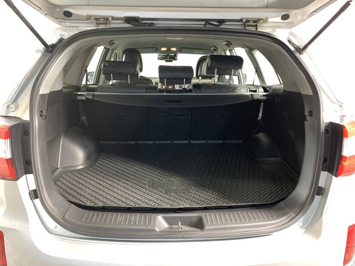 Купить Kia Sorento с пробегом. Фото: #18