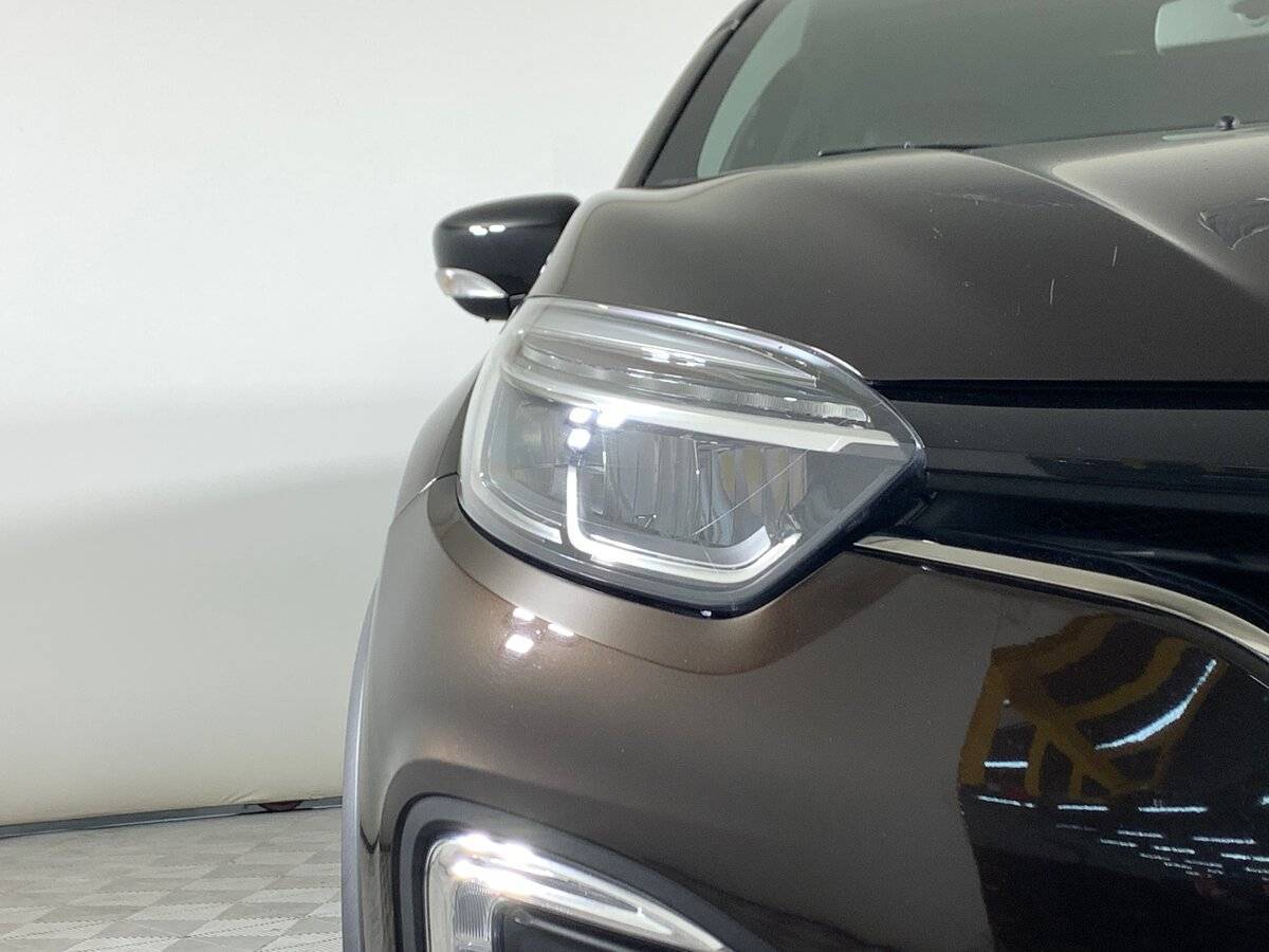 Купить Renault Kaptur с пробегом. Фото: #9