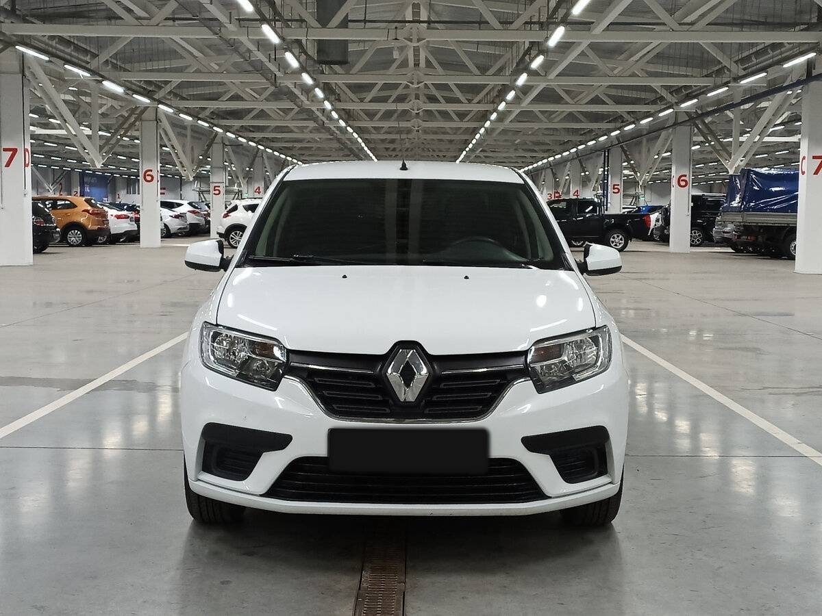 Купить Renault Logan с пробегом. Фото: #1