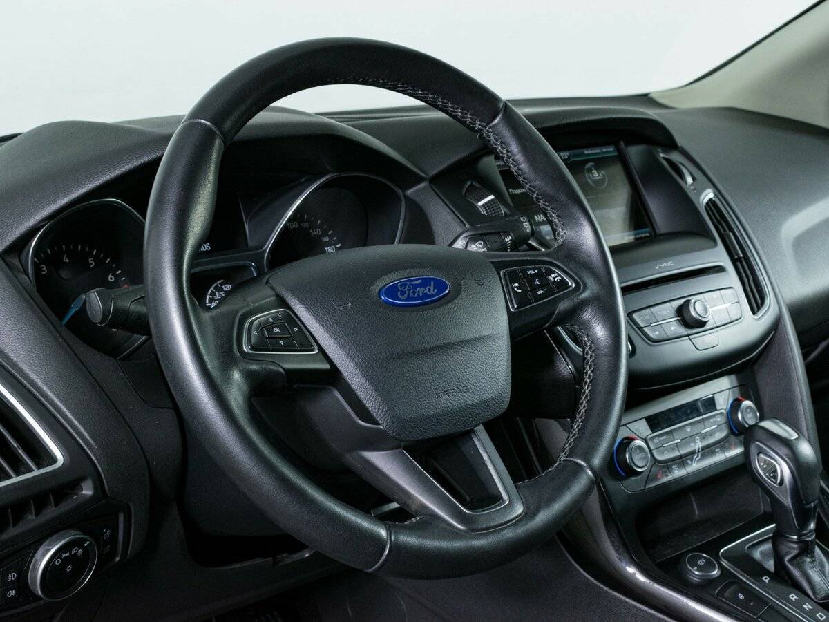 Купить Ford Focus с пробегом. Фото: #13