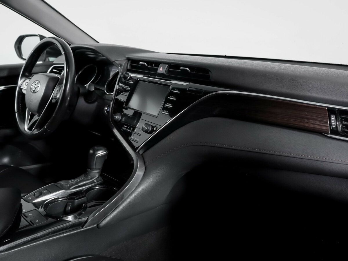 Купить Toyota Camry с пробегом. Фото: #6
