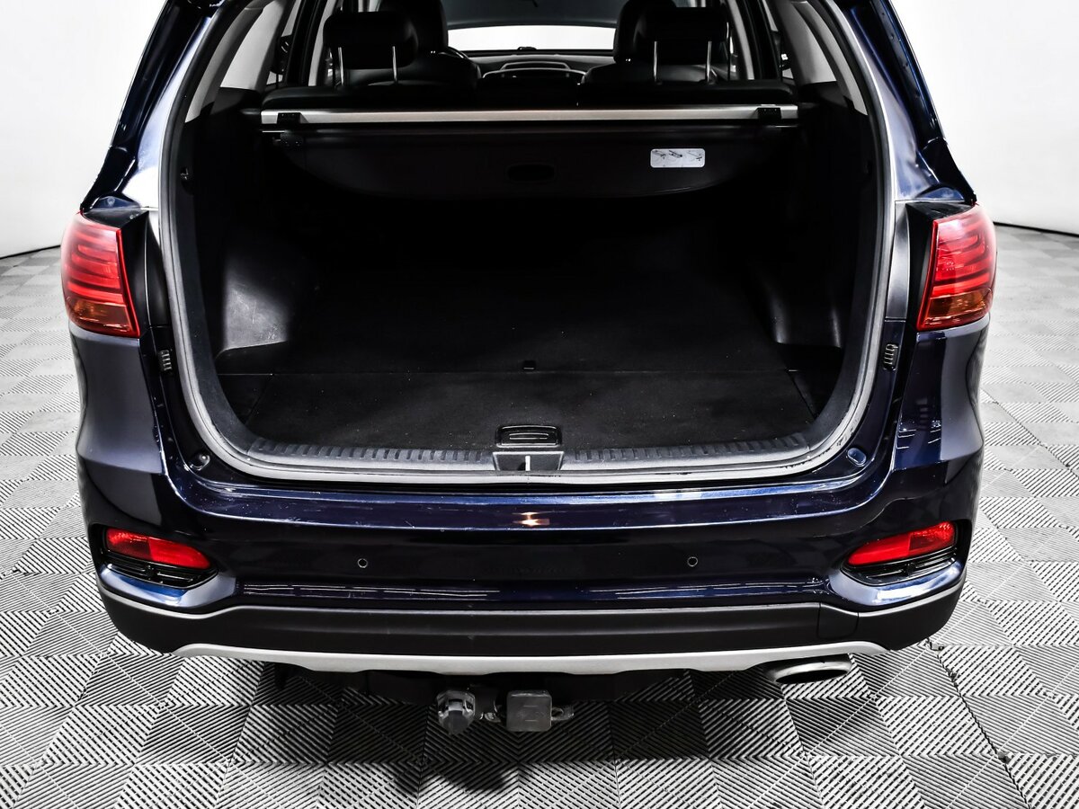 Купить Kia Sorento с пробегом. Фото: #11