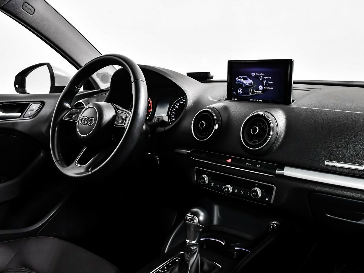 Купить Audi A3 с пробегом. Фото: #8