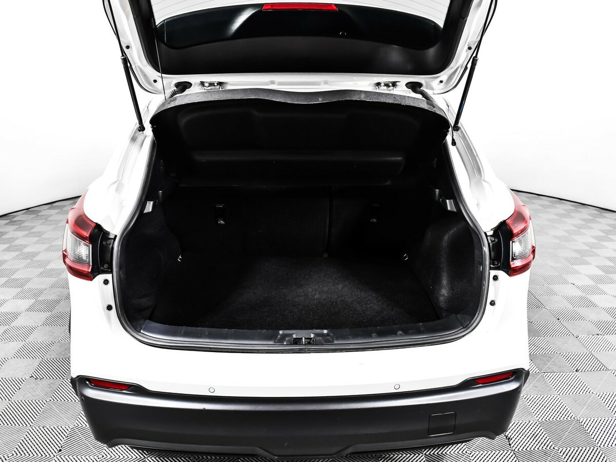 Купить Nissan Qashqai с пробегом. Фото: #11