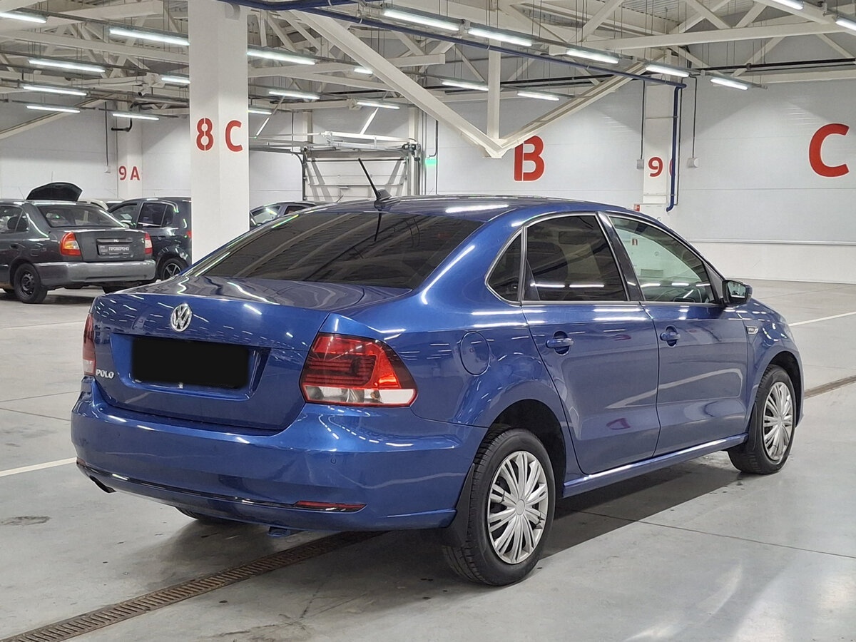 Купить Volkswagen Polo с пробегом. Фото: #4